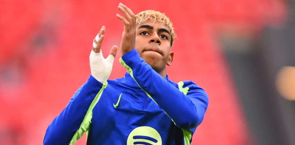 Lamine Yamal renueva con el Barça hasta el 2031