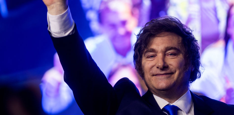 Milei arrasa con un inesperado triunfo y promete el Congreso “más reformista de la historia”