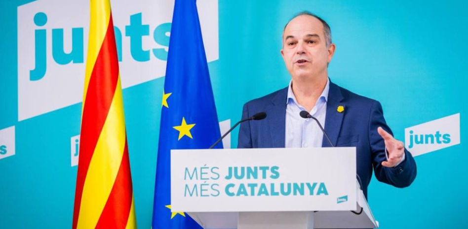 Turull replica a Feijóo que debe pedir perdón a los empresarios catalanes y no ayuda