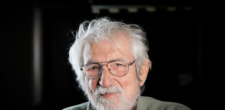 “El erotismo sin represión tiene poco interés”