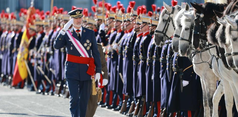 Felipe VI alerta a la cúpula militar: “La amenaza creciente llega al corazón de Europa”