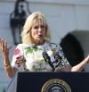 Jill Biden dispara las ventas de las alpargatas Castañer