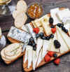 Cómo preparar la tabla de quesos perfecta esta Navidad