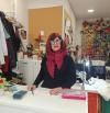 Cristina Carrasco, costurera: “Deberíamos ser más conscientes y reutilizar la ropa, pero si el producto es de mala calidad, no da para más”