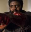 Tyreese de 'The walking dead' pierde los papeles en el metro