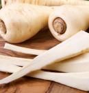 La chirivía o pastinaca: qué es, propiedades y cómo usarla en la cocina