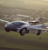 De la carretera al cielo: el AirCar demuestra que es un auténtico coche volador