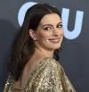 Anne Hathaway sorprende con un radical cambio de look