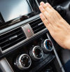 Si los ocupantes traseros del coche se quejan de calor es que estás haciendo esto mal con el aire acondicionado