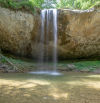La cascada y piscina natural contra el calor