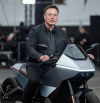 Elon Musk, sobre las motos eléctricas en Tesla: “No podemos hacer que sean seguras”