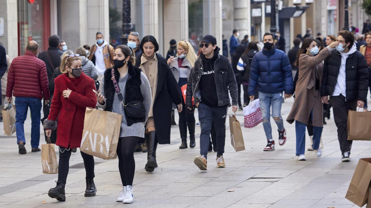 Tarjetas con ‘cashback’: cómo aprovechar el aluvión de rebajas que viene