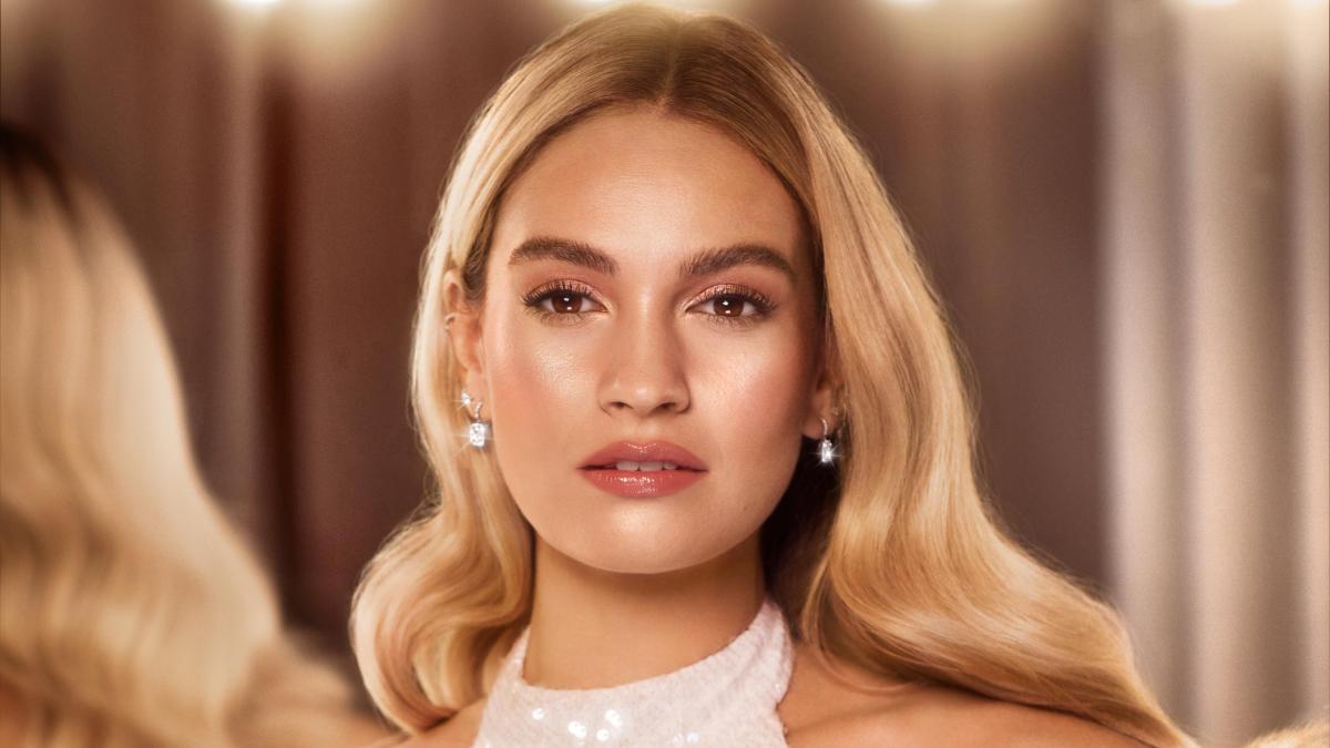 Lily James es la nueva imagen de una de las cremas hidratantes más vendidas del mercado