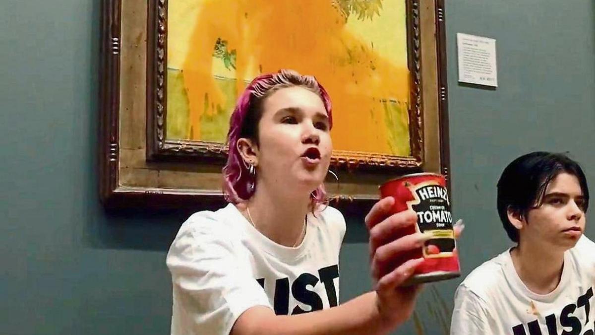 Museos y sopa de tomate: entre la seguridad y la accesibilidad