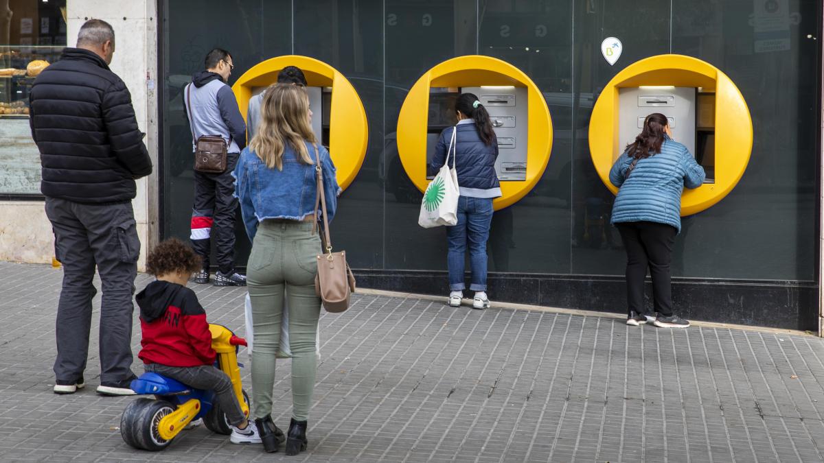 Fedea avisa de que el nuevo impuesto a la banca penalizará el crecimiento de las entidades