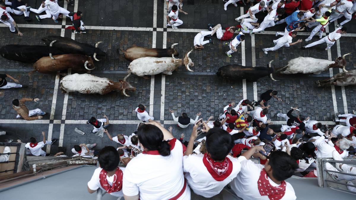 Encierros de San Fermín 2024: horario, ganaderías y dónde verlos en directo