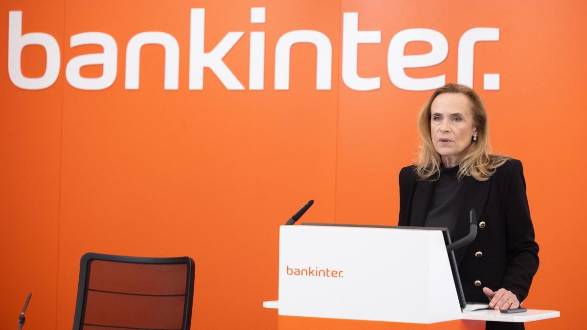 Bankinter aprecia un “mercadeo político” en torno a la revisión del impuesto extraordinario