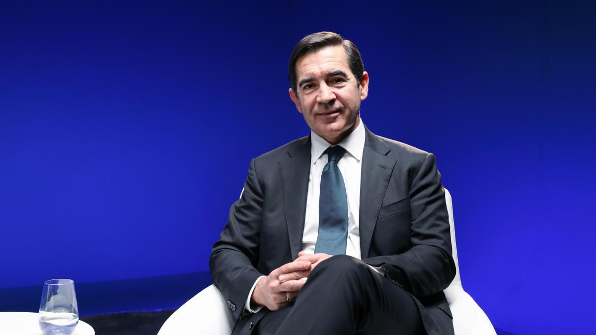 Torres dice que el BBVA ha presentado compromisos “inéditos” ante la CNMC