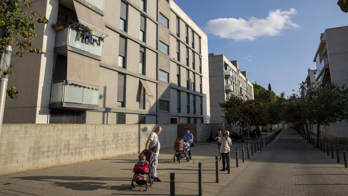 El Govern se lanza a por activos tóxicos de los fondos para hacer pisos públicos