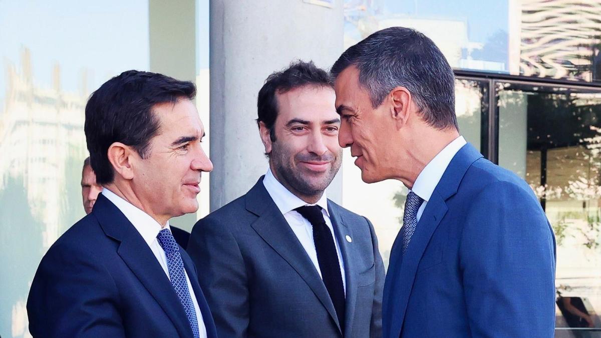 Las entidades económicas catalanas piden a Sánchez que impida la fusión BBVA-Sabadell