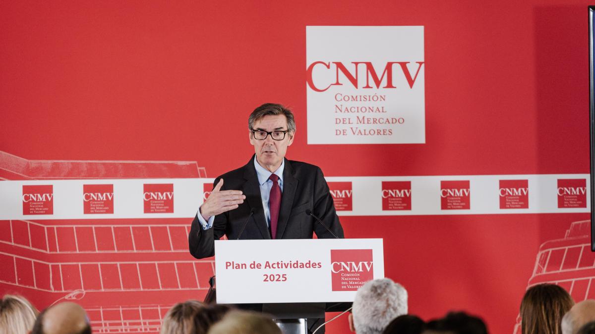 La CNMV califica de especulaciones los precios de una hipotética segunda opa sobre el Sabadell