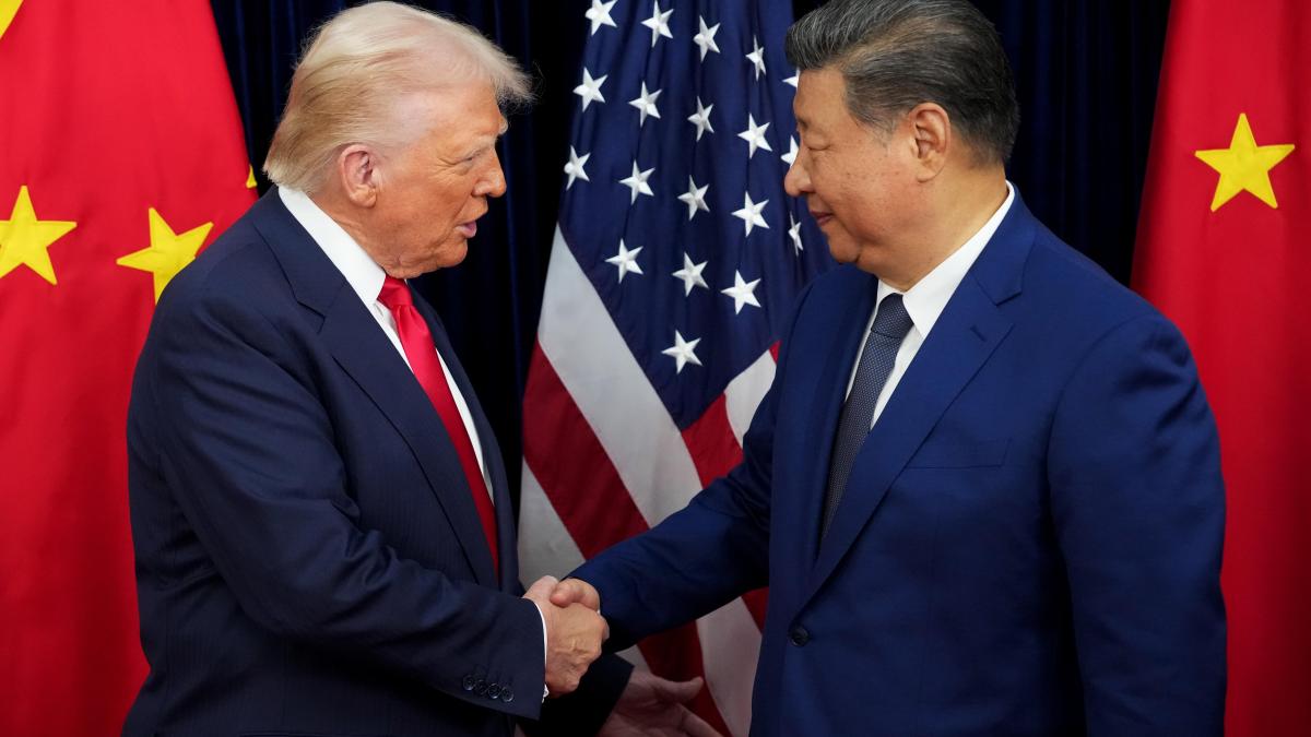 Xi reanuda la importación de soja de EE.UU. tras la reducción del arancel de Trump del 20% al 10%