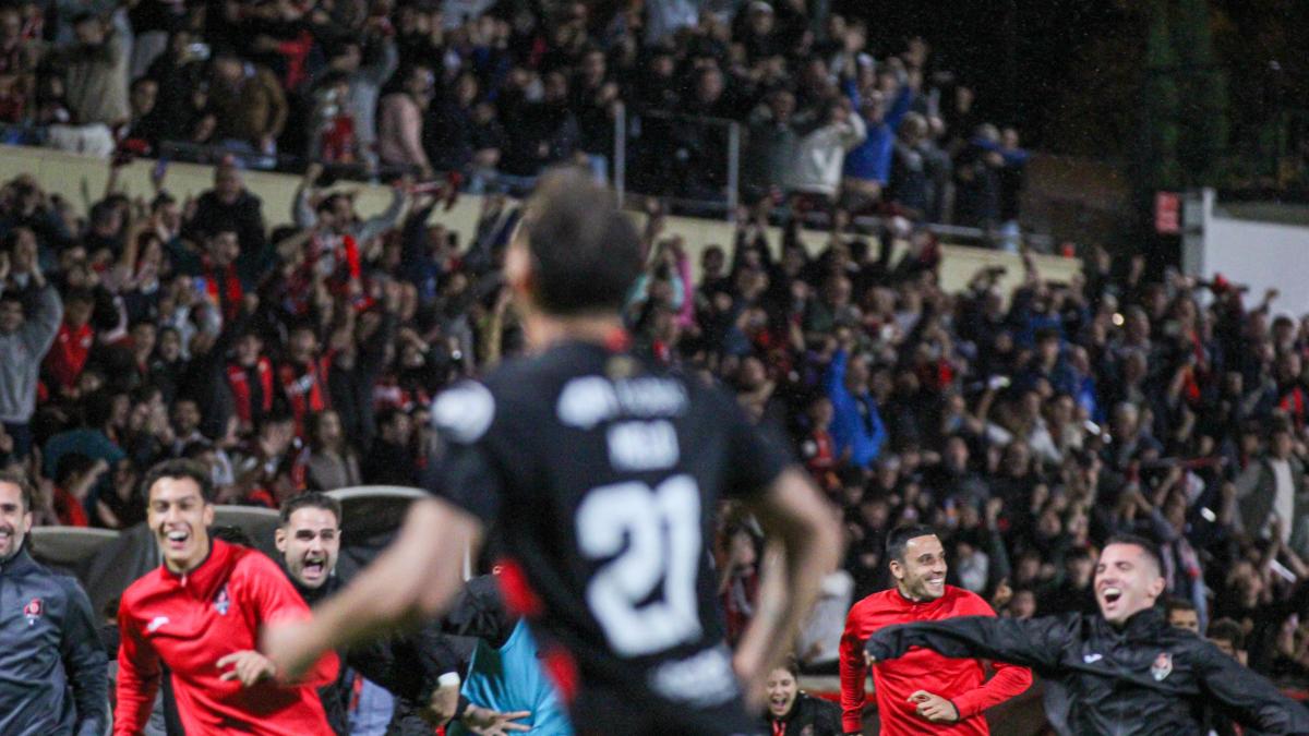 El Reus resucita con nota