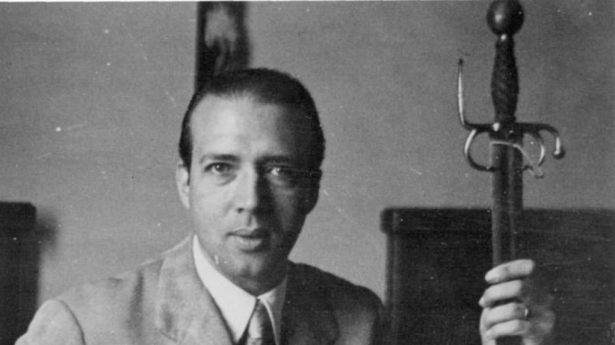 Juan Eduardo Cirlot, autor de culto