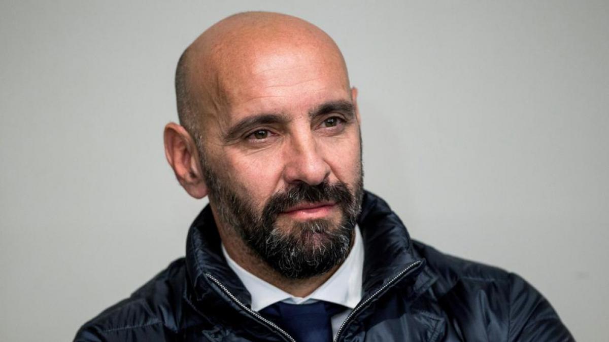 Monchi, el arquitecto del mercado: el Aston Villa vende caro y refuerza con inteligencia