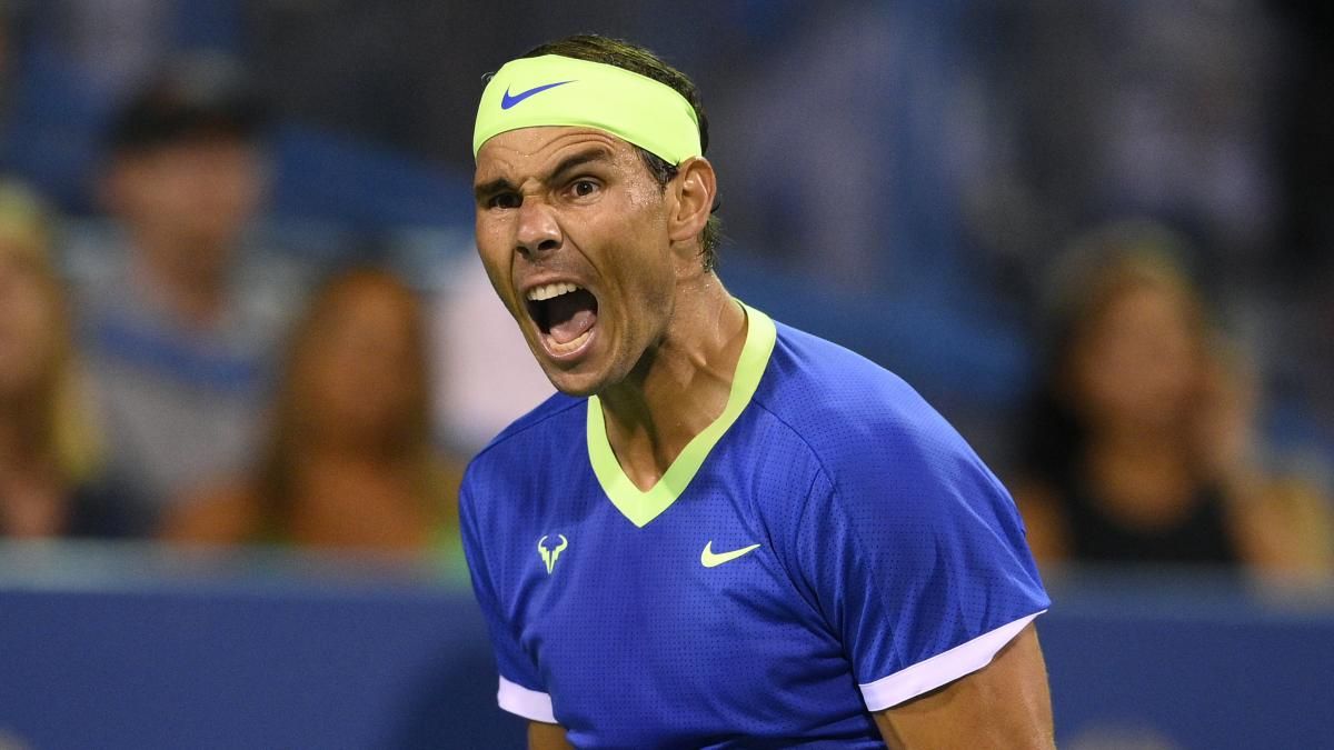 Nadal, con molestias en un pie, sufre para ganar a Sock en su vuelta a las pistas