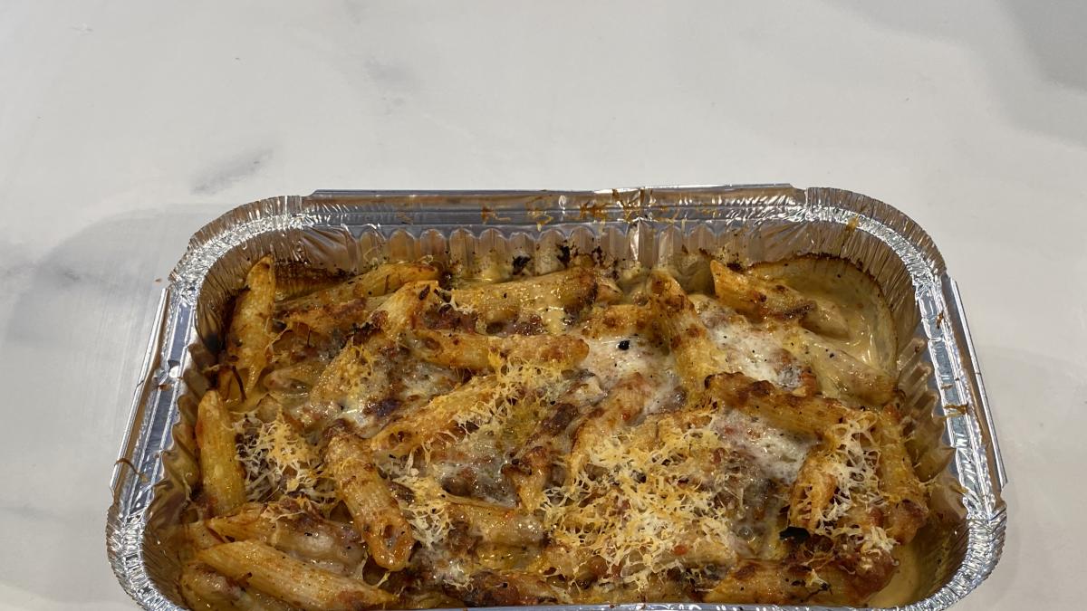 La receta tradicional de macarrones de 'rostit' paso a paso