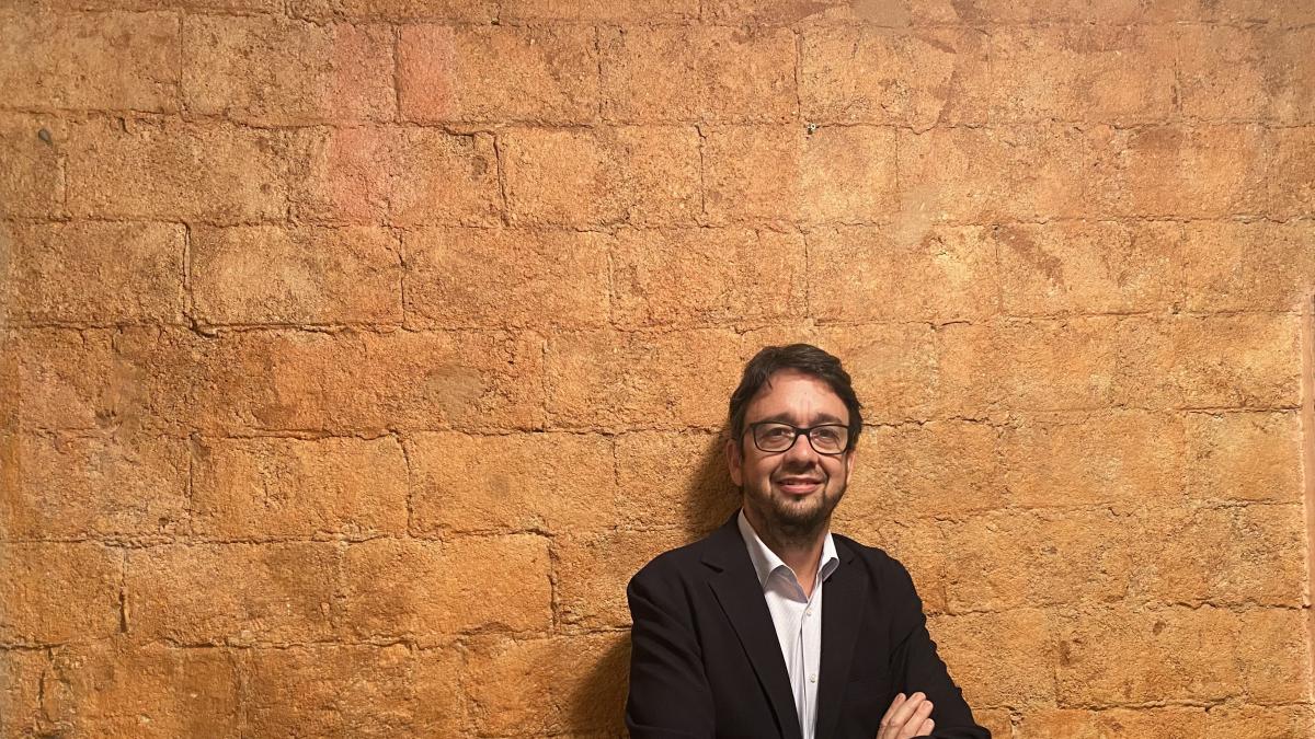 Ernest Folch lanza la nueva editorial Navona