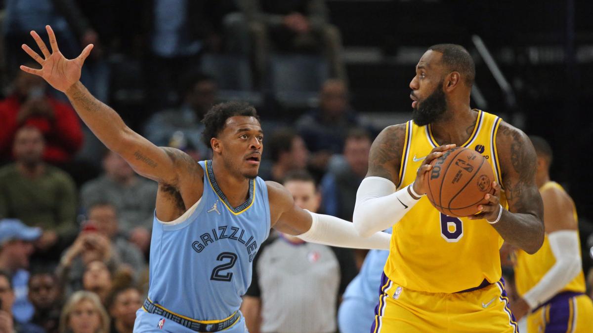 El triple - doble número 100 de LeBron James no basta a los Lakers ante los Grizzlies