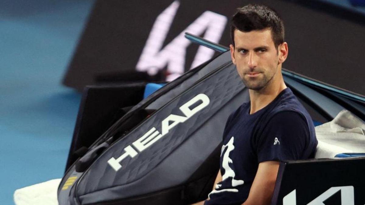 La justicia ordena la detención de Djokovic