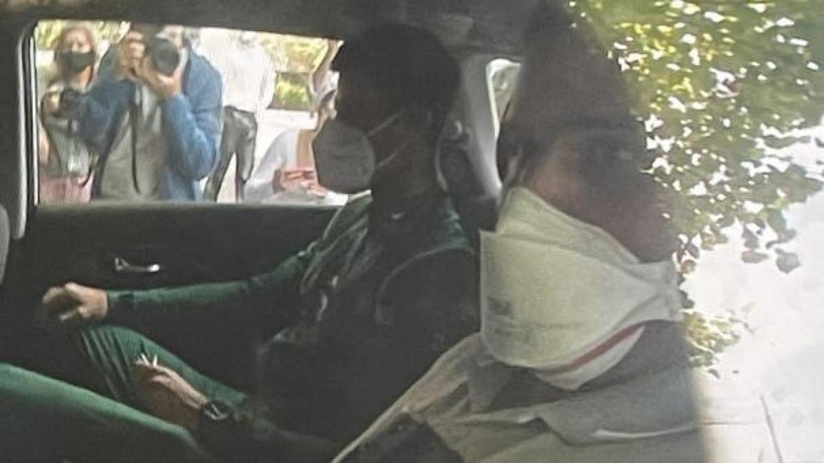 Djokovic ya está en la audiencia que decidirá si debe abandonar Australia