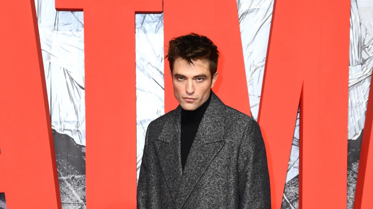 Robert Pattinson se libra de tener que cumplir su promesa de convertirse en actor de cine adulto