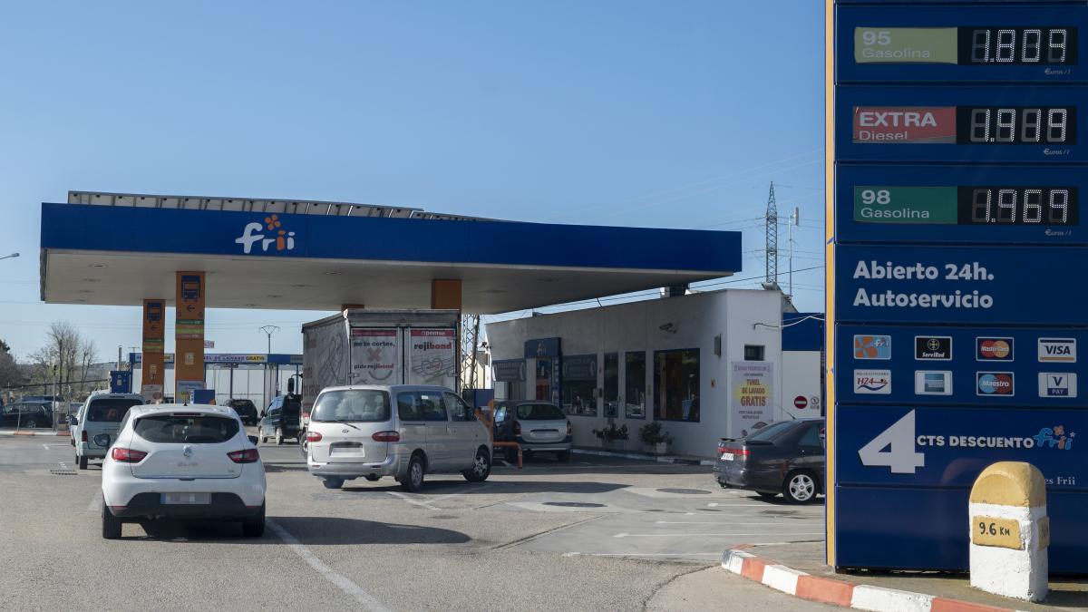 Precio gasolina hoy, viernes 8 de abril: ¿el litro de combustible más caro en Semana Santa?