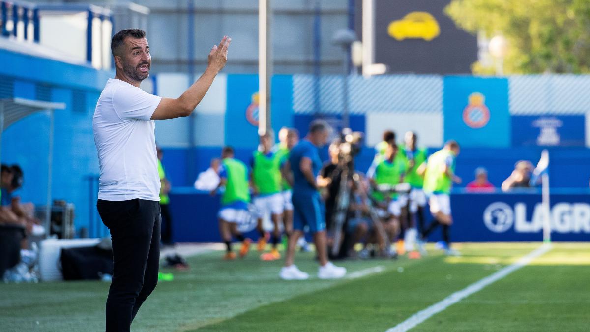 El Espanyol viaja a Marbella con la única ausencia de Wu Lei