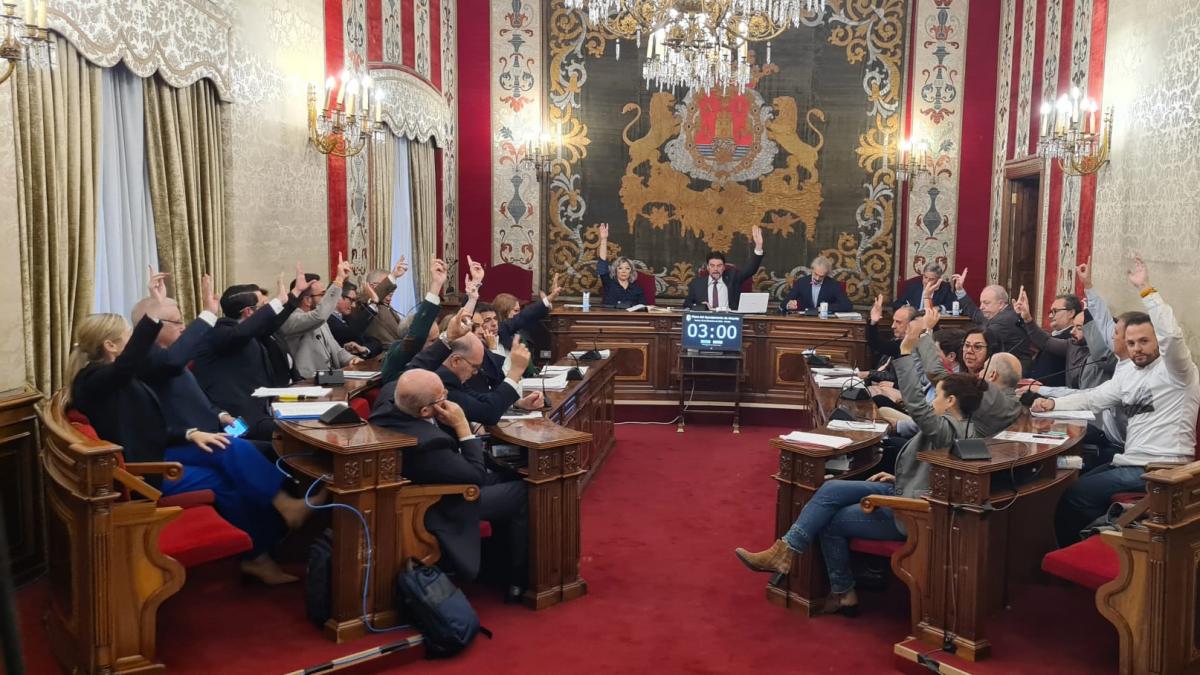 Alicante pide que 2023 sea declarado año Eusebio Sempere y que la estación de tren lleve su nombre