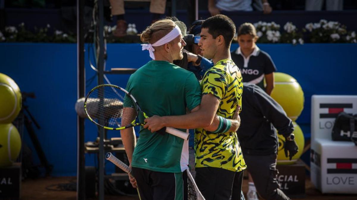 Alcaraz: contra viento y Davidovich