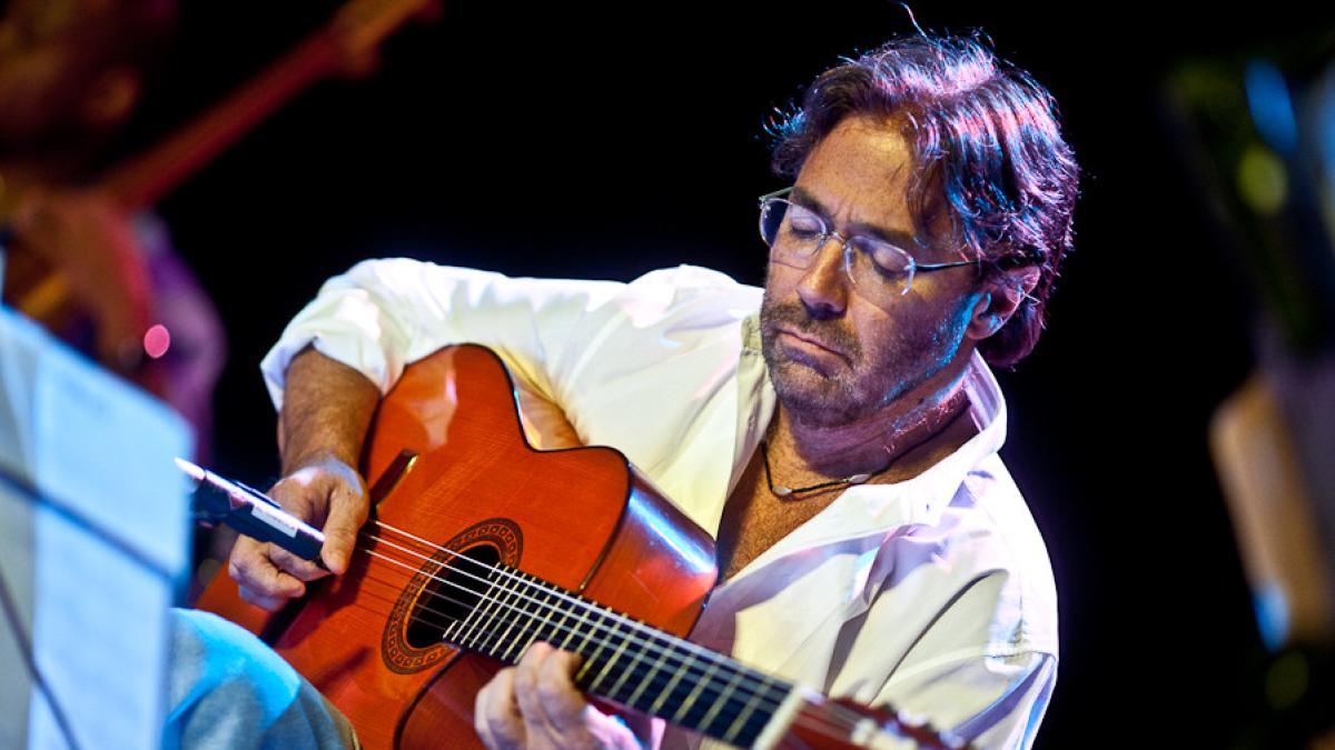 El destacado guitarrista de Al Di Meola sufre un infarto durante un concierto