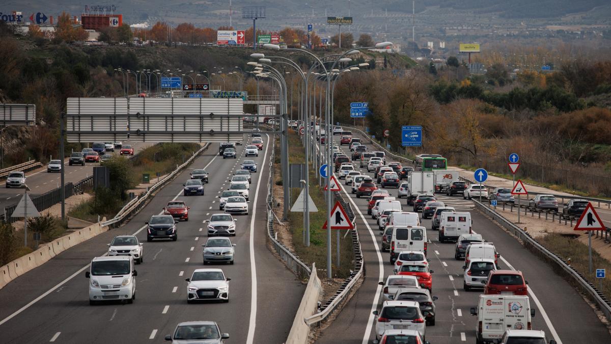 Operación salida en Madrid: retenciones en la A3 y A4 por algunos accidentes