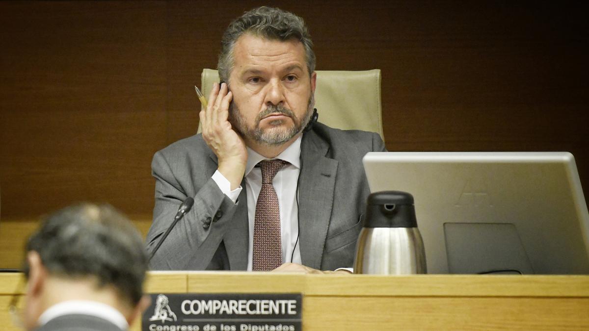 La CNMV descarta suspender la opa del BBVA por el caso Villarejo