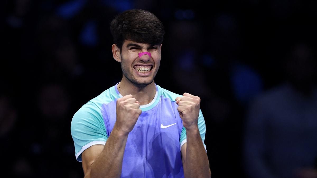 Alcaraz - Zverev | Horario y dónde ver el partido de tenis de las Nitto ATP Finals 2024 por TV