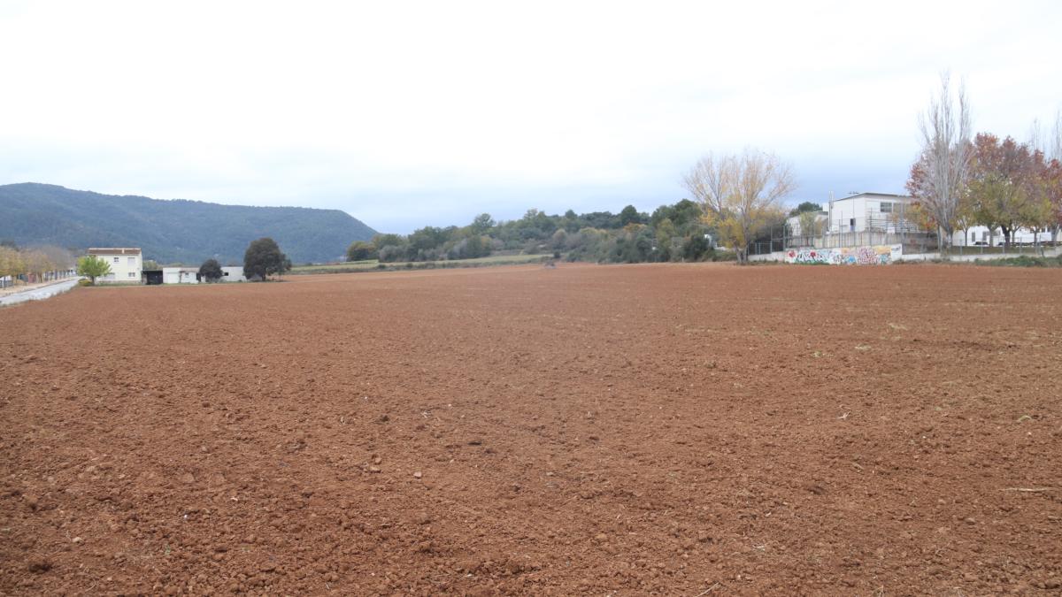 Banyoles proyecta una pista de atletismo para realizar competiciones oficiales