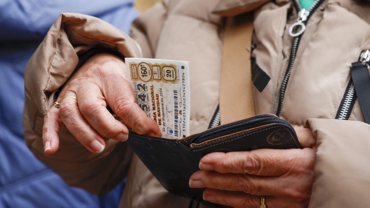¿Puedo cobrar un billete roto o dañado de la lotería de Navidad?