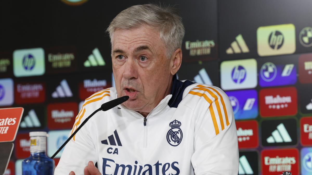 Ancelotti, sobre el caso Olmo: “Hay que respetar a todos los clubes y a las reglas”