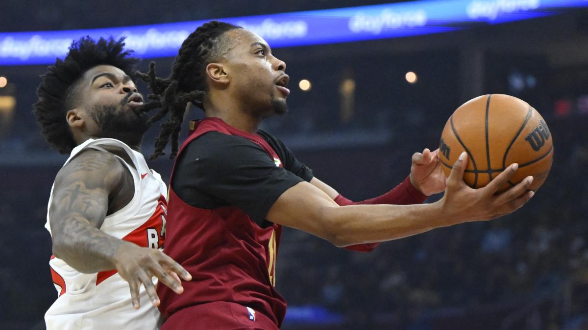 Los Cavaliers alargan ante los Raptors su racha de doce partidos sin perder