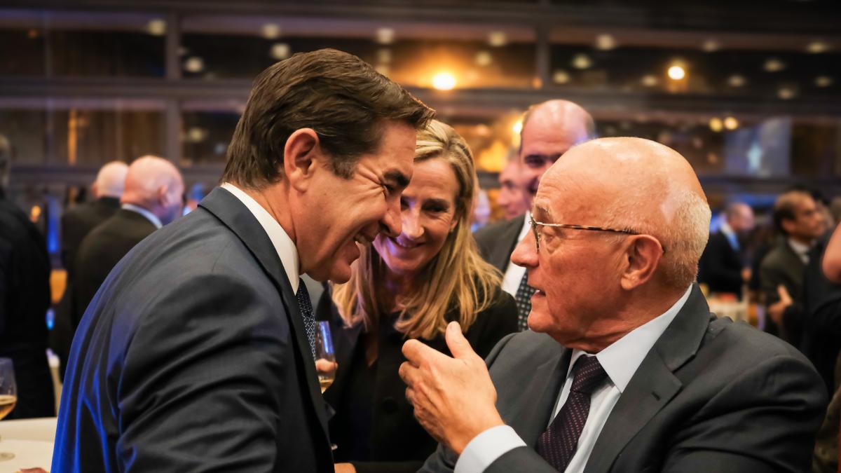 Sabadell prevé triplicar la remuneración para tratar de frenar la opa del BBVA