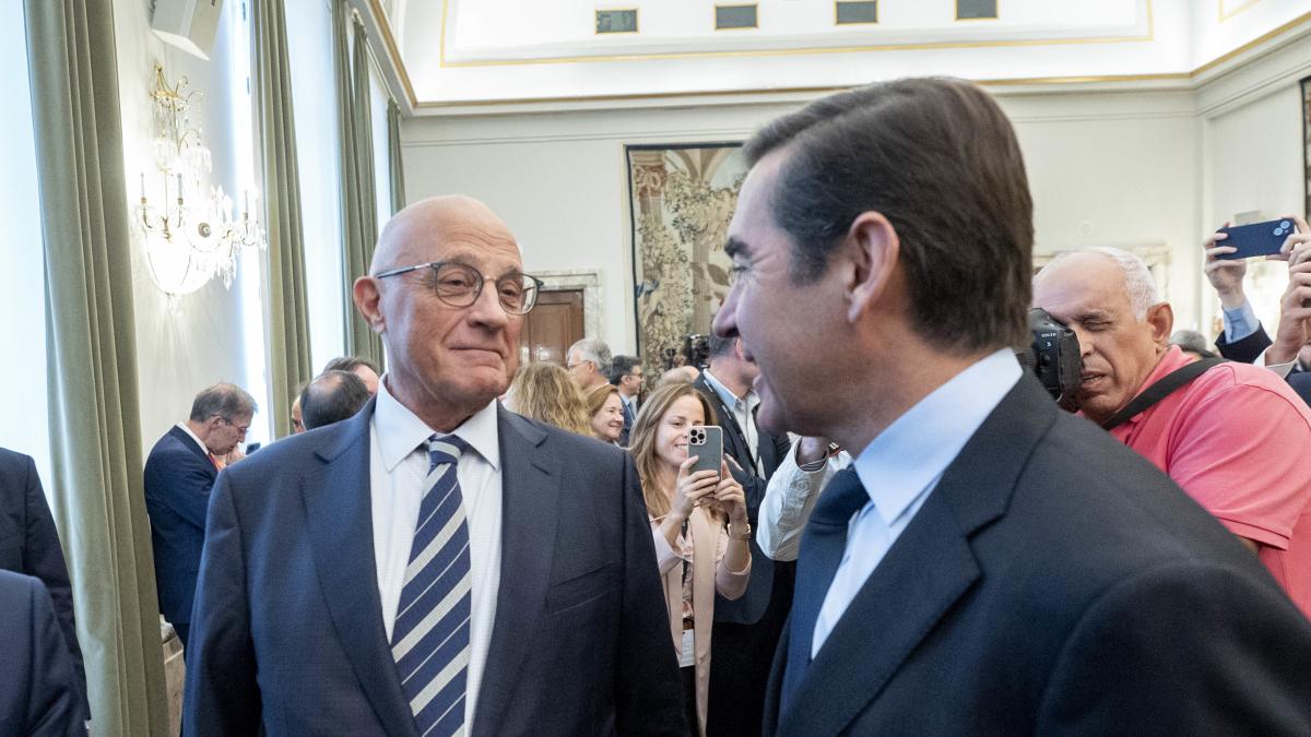 BBVA y Sabadell mantienen sus posiciones sobre la opa tras su remisión al consejo de ministros